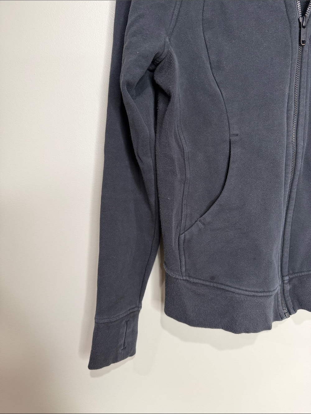 Lululemon Scuba Full Zip Up Black 8 - Picture 3 of 8